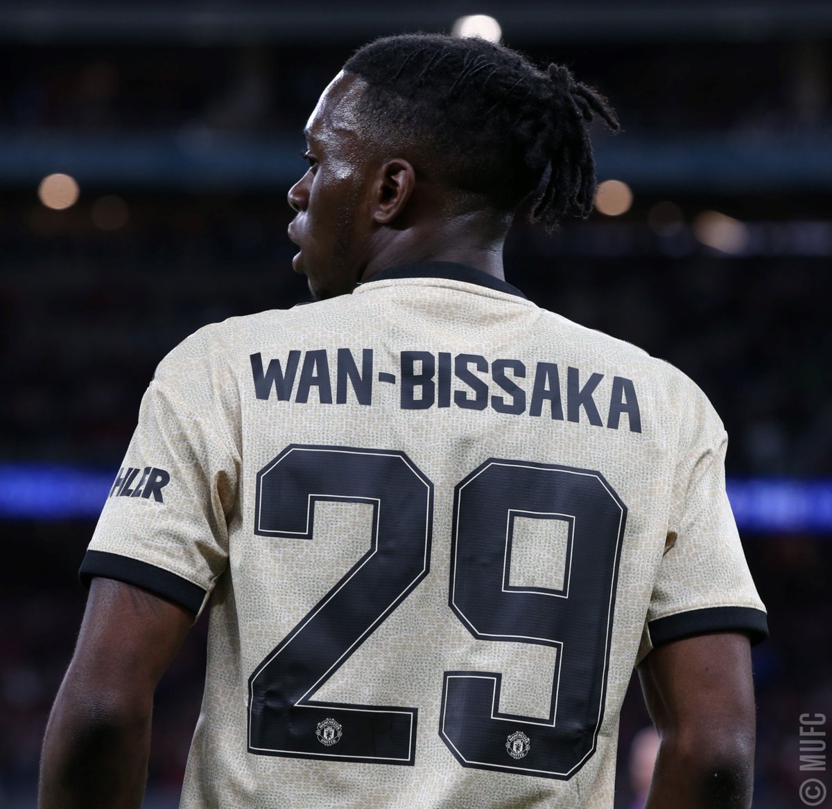 AWB
2️⃣9️⃣