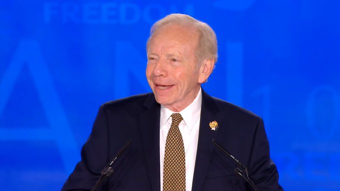 Voir l'image sur Twitter