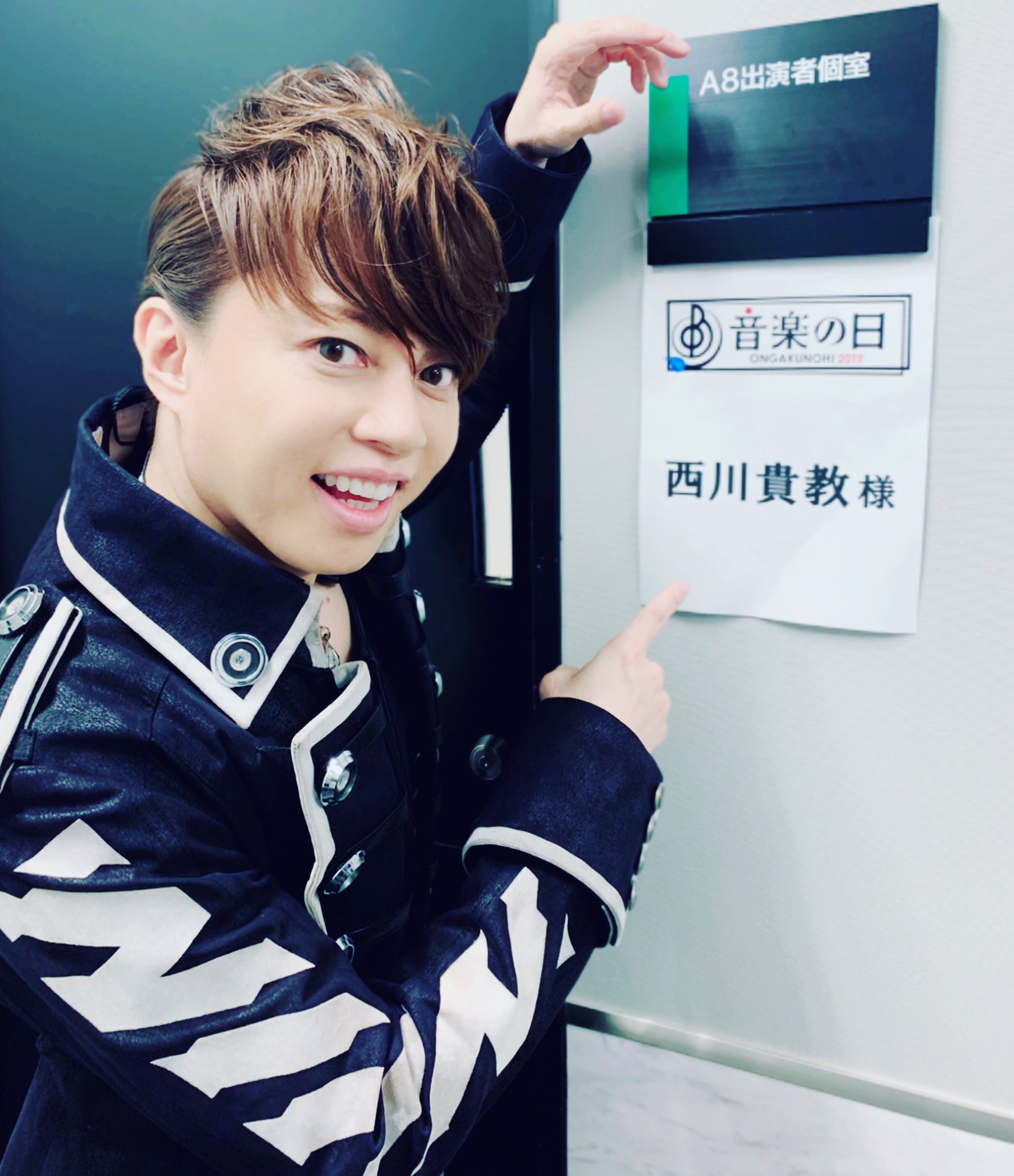 تويتر 西川貴教 على تويتر Tbs 音楽の日 第１部ご覧頂き ありがとうございました 次の出演は26時頃 恐らくこの衣装も着納め Unbrokenを全力でお送りしますので 是非ご覧下さい Tbs 音楽の日 T Co Xwnp8vjkbr