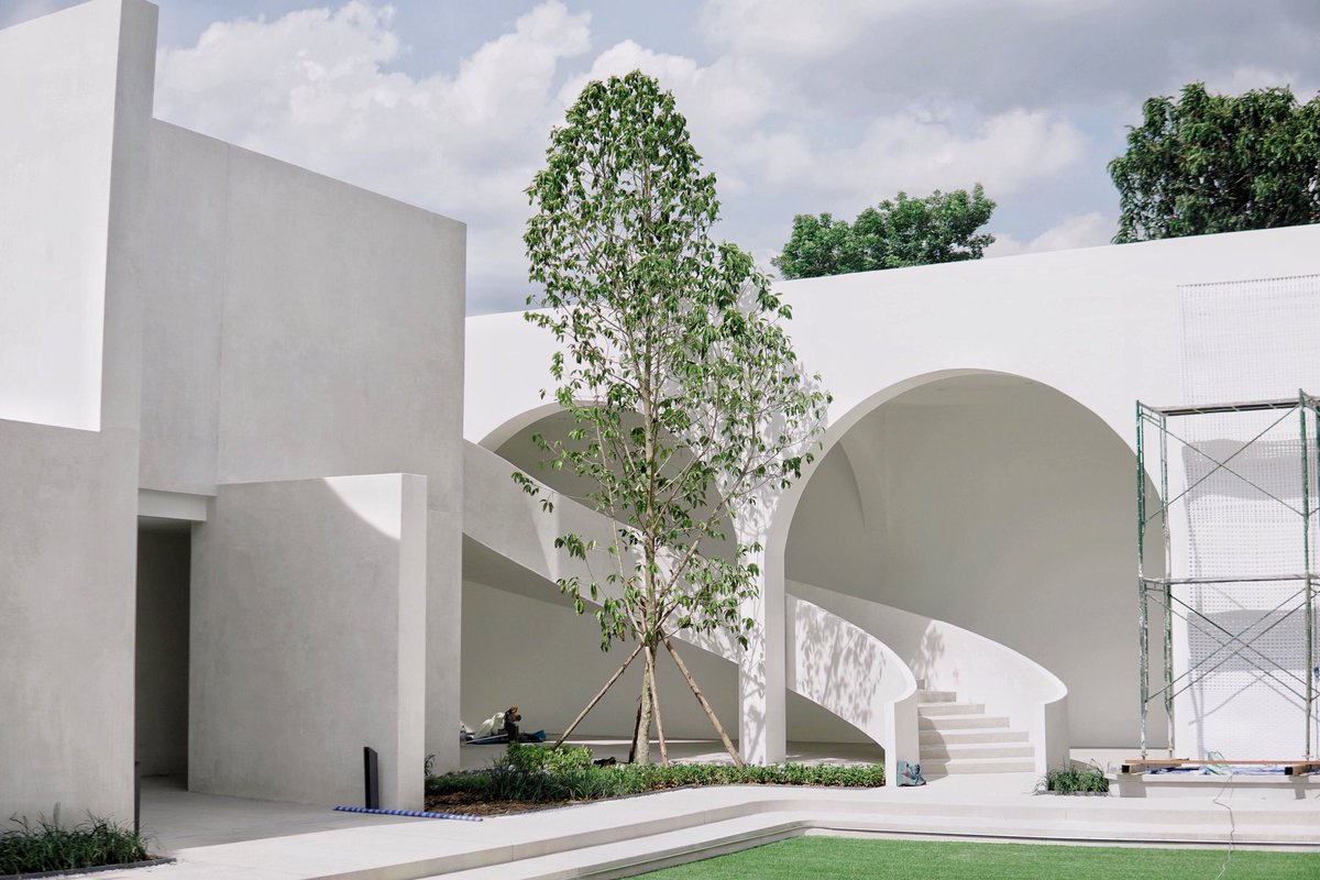 SungsungBlog's tweet image. #สถานที่แต่งงานmininal 
วันนี้ไปดูสถานที่แต่งงานที่จองไว้ !!
โอ้โห โคตรสวย มีความเรียบที่ลงตัว 
ดู minimal สุดๆ เราจองไว้ตั้งแต่เค้ายังสร้างไม่เสร็จ พอมาดูวันนี้ โคตรดี 

ไม่ผิดหวังเลยที่ตัดสินใจเอาที่นี่ : )