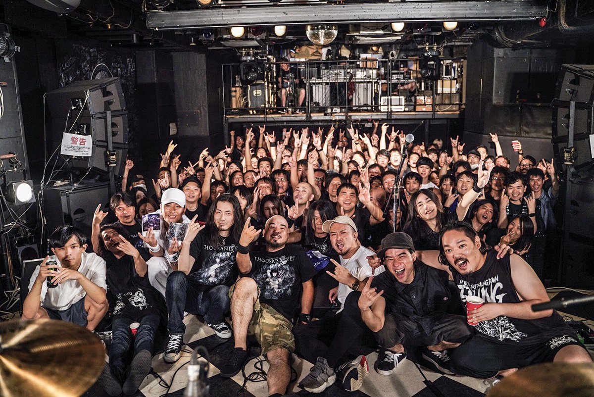 Barara_HYS's tweet image. 今日は@ThousandEyesHM 主催ツーマン+@DJ_KYOUKEN @SHIBUYA_CYCLONE おつかれ様でした！！
来てくれたメタル愛溢れるみんなありがとう！！🤘🤘🤘
限定キャップも完売あざす🧢

夏はライブバンバンあるのでまた会いに来てくれ〜🤘🤘🤘

千眼本当にありがとう！
狂犬さん最高！
また逢いましょう！