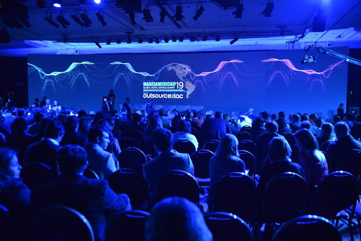 InnovationHubCo's tweet photo. Aquí un resumen del día 2 de #MITAgds! De acuerdo a datos presentados, en el 2019 el 54% de las empresas de LAC aumentará su inversión en la incorporación de tecnología disruptiva. ¿Estás tomando acción y previsión para enfrentar este cambio? #innovationHubConsulting https://t.co/nahNXFpKe1