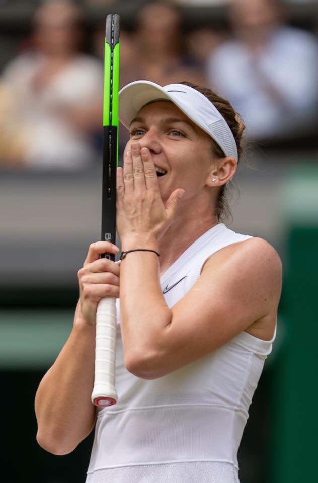 The amazing Simona Halep has won the Wimbledon finals!
#Wimbledon2019 #SimonaHalep #WimbledonFinal #Halep #Simona