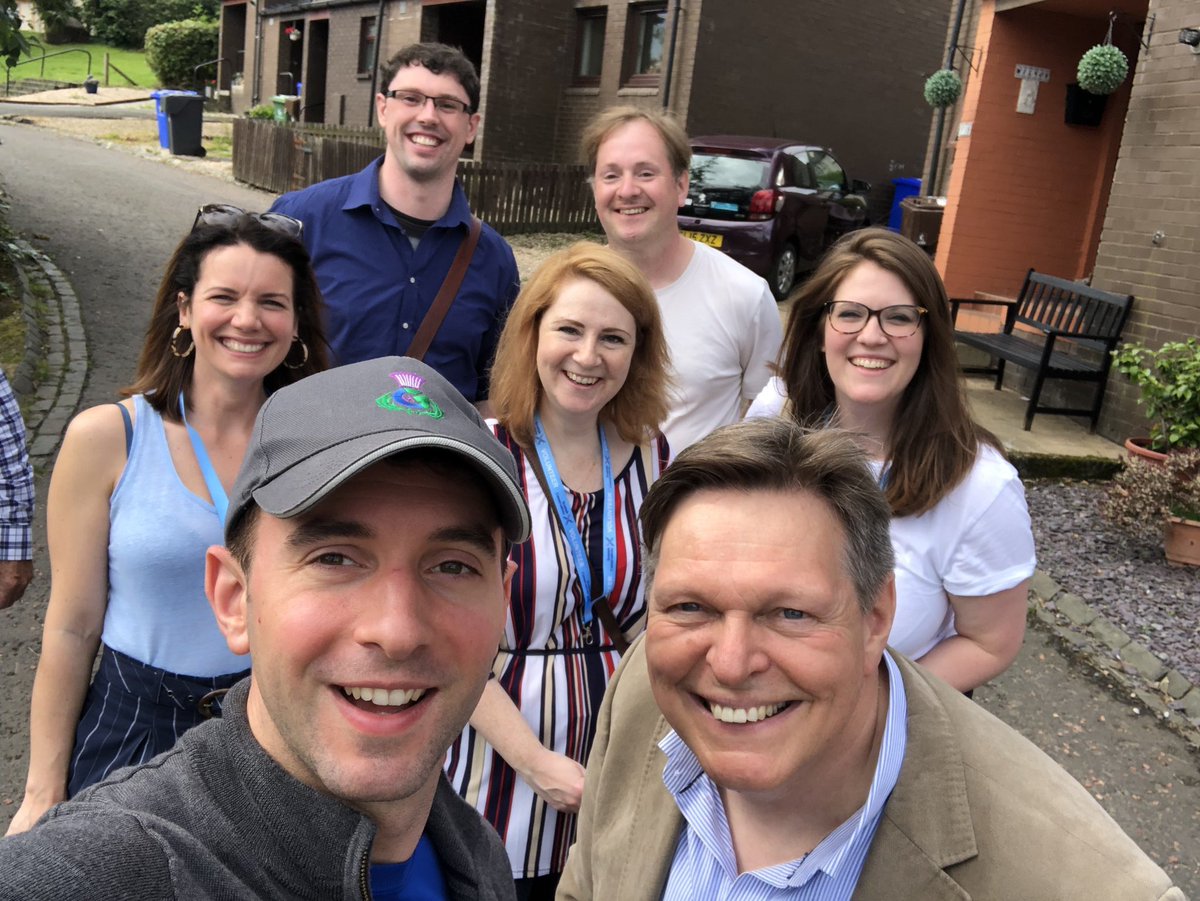 scottorywomen's tweet photo. We travelled from ⬆️➡️⬇️and ⬅️ today to canvass in Stirling☀️ for @stephenkerrMP. Great fun was had and we even managed a business lunch after🙏 #teamSCW #SCWomen #multitaskers @ScotTories @Conservatives @w2wScotland @Thegirlwho @LukeGrahamMP @GallacherMeghan @AndreaGee79 https://t.co/h1H5JQyzBk