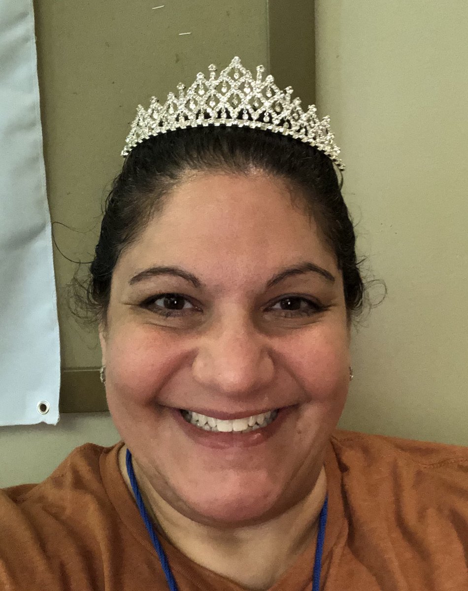 SQLSpouse's tweet image. Princess duties!! #SQLSatAustin