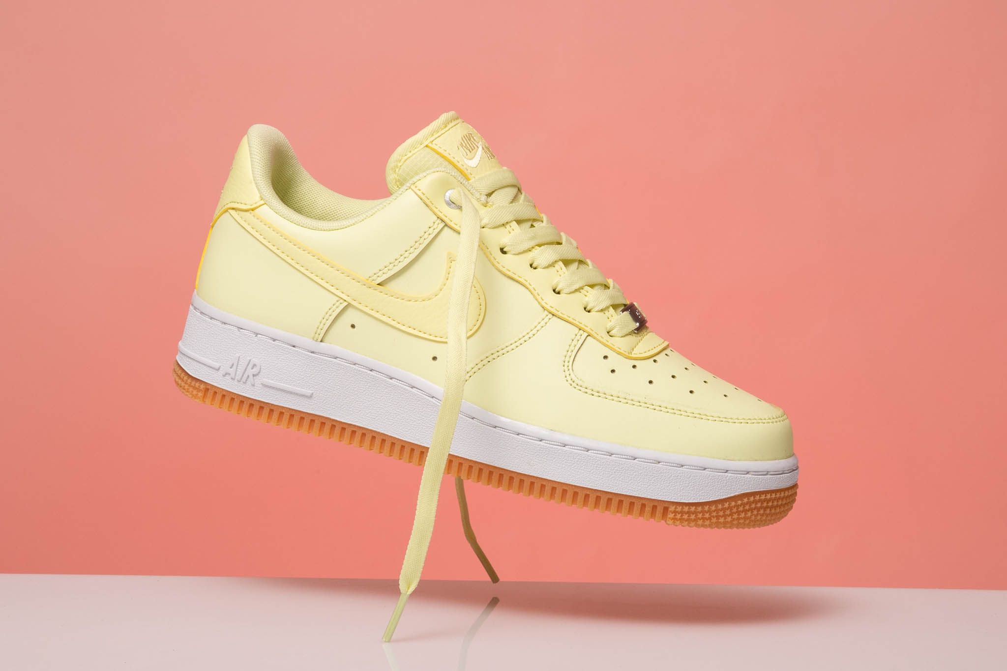 Bicycle yellow best sale air force 1