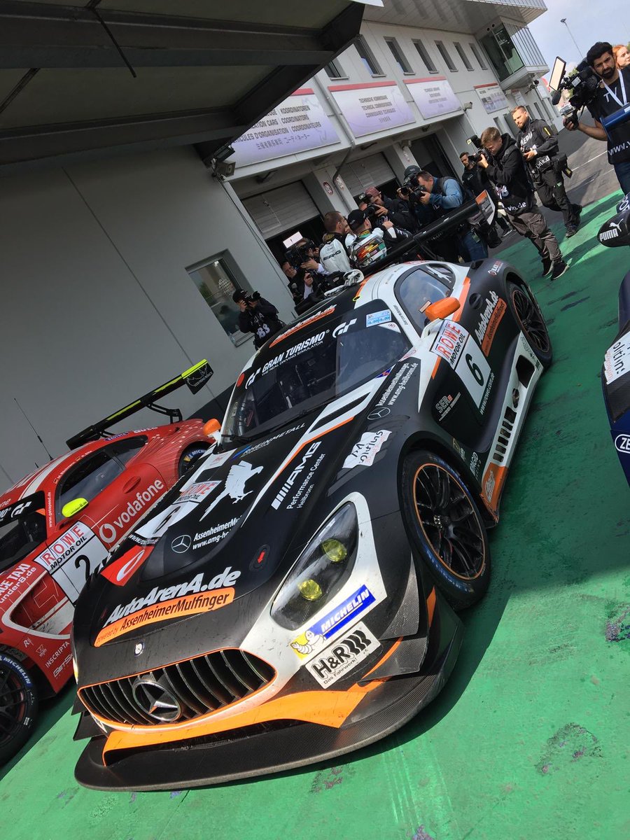 MercedesFansDe's tweet photo. Super! Patrick Assenheimer gewinnt auf seinem #AutoArenA Black Falcon GT den 4. VLN-Lauf am Ring. 🌟🌟🌟🏁🏁🏁 #vln #amg #amggt #meninbenz #mercedesfans #gt3 #assenheimer #assenheimerracing https://t.co/L7EP3xSYCf