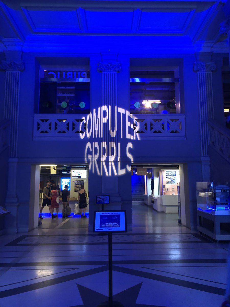 PrisciANDRIEU's tweet photo. #WeekendPlans - Derniers jours de l’#expo #ComputerGrrrls à la @gaitelyrique : découvrez-y comment les femmes sont à l’origine des technologies de rupture majeures des sciences de l’informatique... et comment la technologie perpétue les stéréotypes de genre. #womenintech https://t.co/smbHYy3BIK