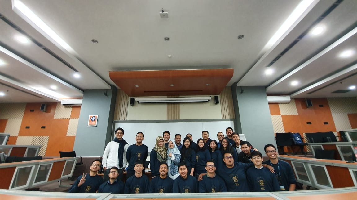 ranggabarran's tweet photo. Ga kerasa 3 semester lewat nah thesis lg aja .. https://t.co/K9PUfPCqhF