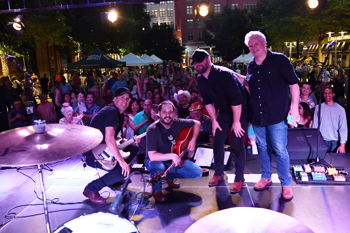 Thank you Rockville, MD and <a href="/RockvilleTownSq/">RockvilleTownSquare</a> we had a blast and can't wait to come back! #countrymusic #Maryland #rockville