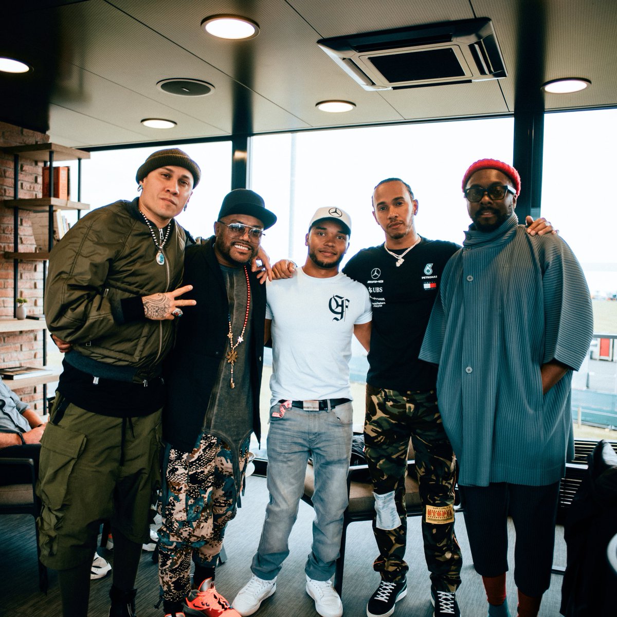 MercedesAMGF1's tweet photo. When the Hamilton Boys met the Peas 🤙

#BritishGP @BEP @F1 https://t.co/4GcSQ9SBls