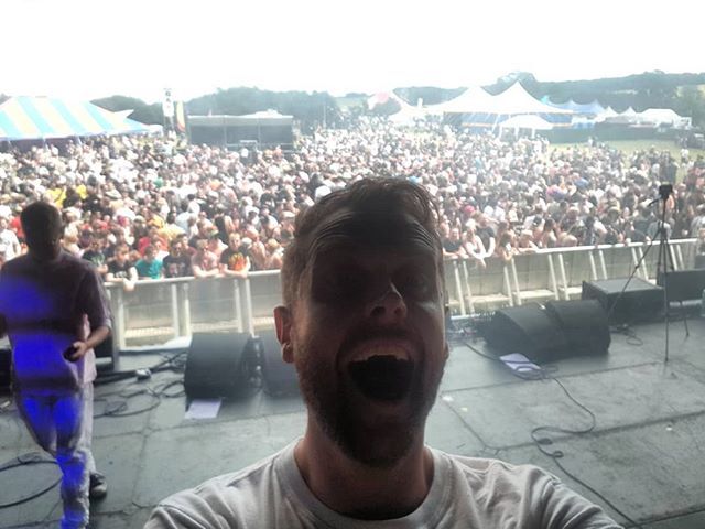 @2000trees_festival that was so much fun!! Fave fest of the year 🤙
°
°
°
#guitarist #imperialleisure #styleeecorporation #mainstage ift.tt/2lezXJO