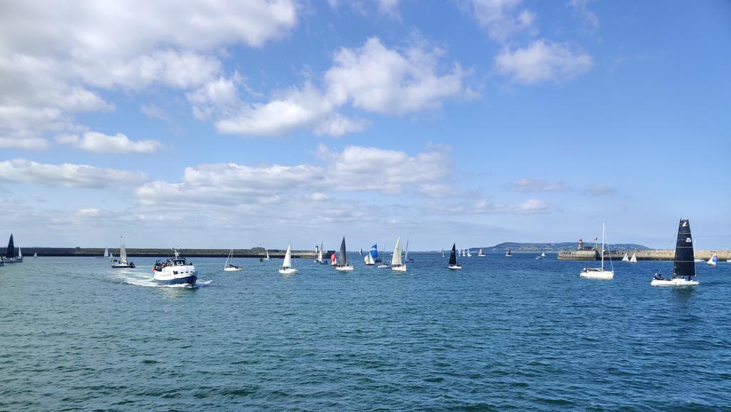 dlregatta's tweet photo. The Coastal Course are finishing just inside the Harbour Mouth, and many other fleets are on the way home too after a (hopefully) productive day racing!

#VDLR2019 #DLregatta #VDLRsailing

#DublinBay #DúnLaoghaire #DúnLaoghaireHarbour #Volvo #VolvoSailing #VolvoIreland #VolvoCars https://t.co/aqK3wsBrqP