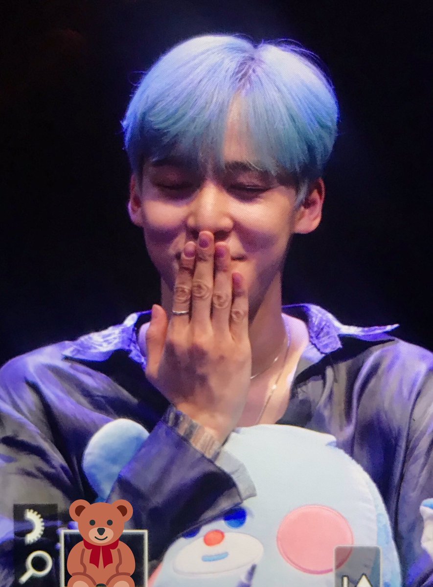 ghibliateez's tweet photo. i am not crying. definitely not crying https://t.co/mpToJFWfxg