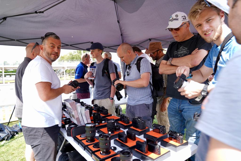 markbaberphoto's tweet photo. What an incredibly busy day spent with The Independent Goodwood Photographers Guild @GoodwoodMC today with @LCEOffers #Chichester @cpgphotos @Rotolight Full hands on demo day testing all the latest Sony cameras and lenses. #switchtoalpha https://t.co/9bAC6XNnxX