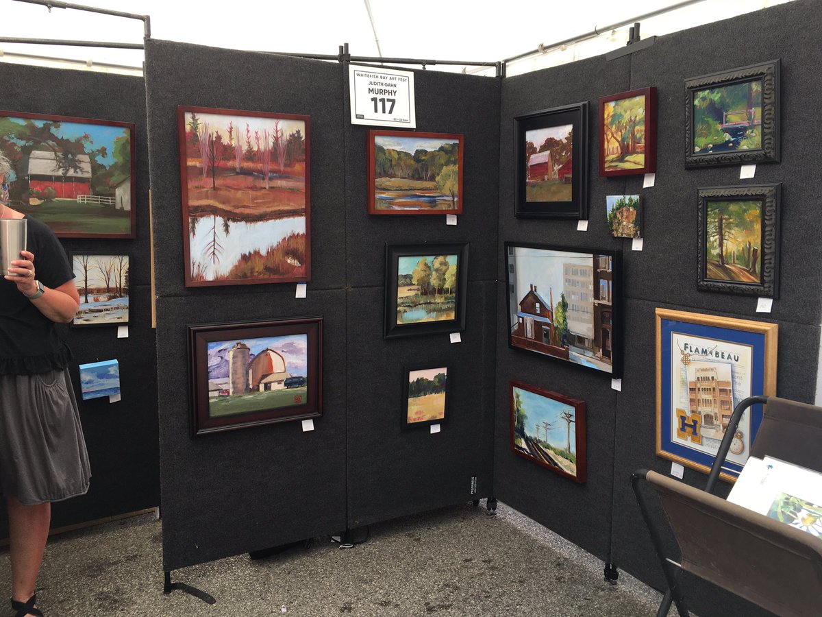 shopWFB's tweet photo. Hey, Milwaukee!! Include the Whitefish Bay Art Fest in your plans this weekend! Saturday and Sunday 10 AM to 5 PM. There is so much here! https://t.co/hNYtmY9K4S