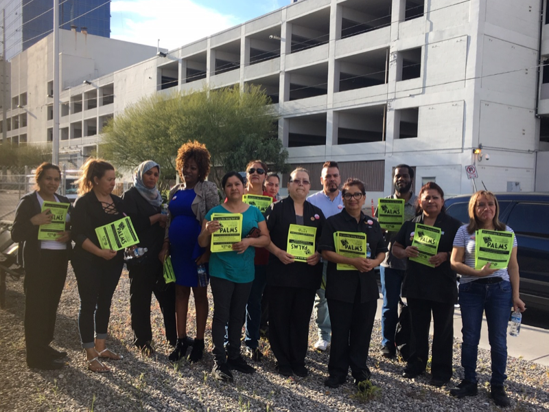 Culinary226's tweet photo. 💪🏽 #YESWECAN: PALMS REQUIRED TO BARGAIN! @NLRB in D.C. has ordered @stationcasinos’ @Palms to bargain w/the Culinary & Bartenders Unions. #StationCasinos is now operating in violation of federal labor law at #Palms by refusing to recognize and bargain with the Unions. $RRR https://t.co/FIPS0xGXDt