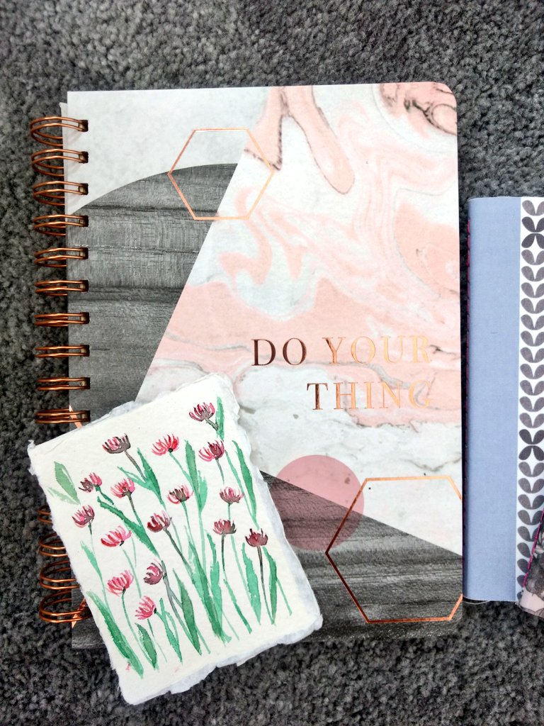 lenatailorart's tweet photo. MASSIVE NOTEBOOK GIVEAWAY!!

to enter:
💌 Follow AND RT 
💌 Extra entry : tag a friend
💌 Open internationally

Will pick 2 lucky winners on Monday 15 July 🤗

Go go go! Enter now! 😘 https://t.co/JDrk2f01IA