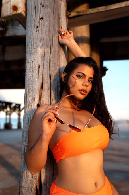 Watch ninaxcarolina's leaked NSFW photo on TwXstars