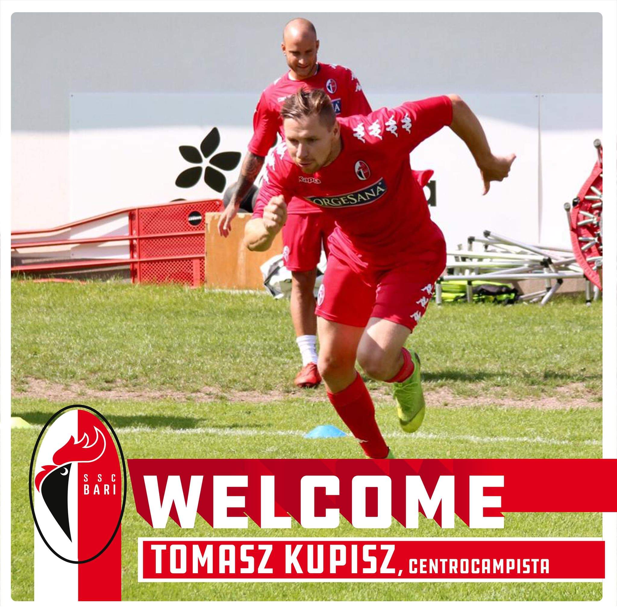 Ssc Bari Calcio Fan On Twitter Central Midfielder Tomas Kupisz Joins On A 3 Year Deal Welcome