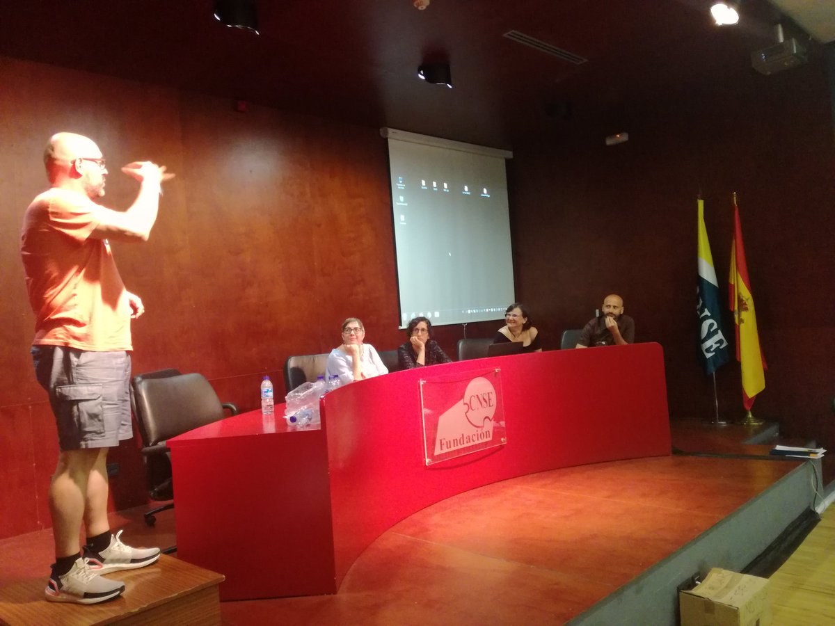 CNSEinfo's tweet photo. Tiempo para la reflexión y el debate en el #XIForoLS. Las y los participantes comparten sus experiencias y expectativas, e intercambian ideas y propuestas de mejora válidas para su ejercicio profesional. https://t.co/NNdr5DNlh0