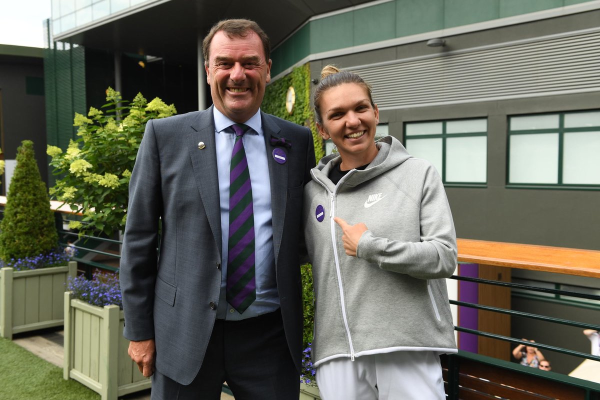 Wimbledon's tweet photo. The newest member of The All England Club 😁

#Wimbledon | @Simona_Halep https://t.co/HoqVUb7BHa