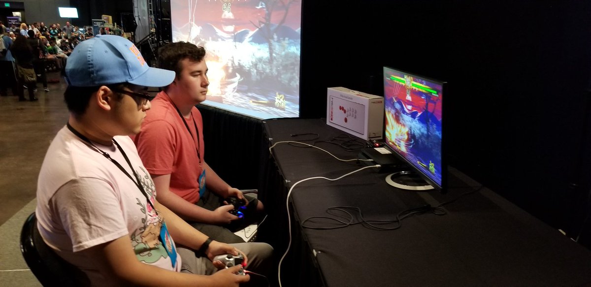 HXCGamingEvents's tweet photo. Top 8: #SamuriaShodown #LTC7 
LIVE NOW 📺 https://t.co/dhFDetG49H 
@Hit_Box https://t.co/cf5J0p5Quy