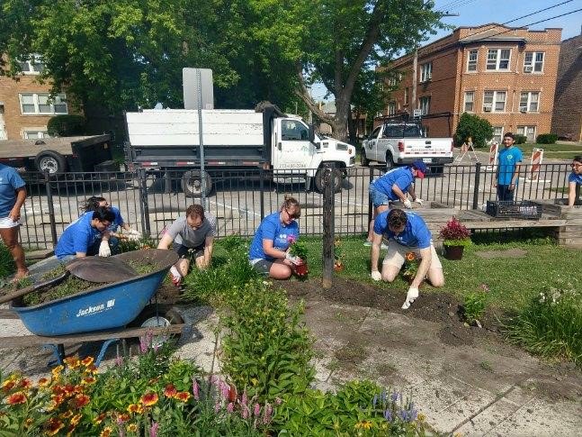 BCBSIL's tweet photo. Eight years ago we built a playground in @CityofBerwyn for children of all ages and all abilities with Mothers on a Mission. Today - our volunteers are back giving the park a spruce up!! #notoneanddone #BlueCorpsIL https://t.co/Sg4USOuXJD