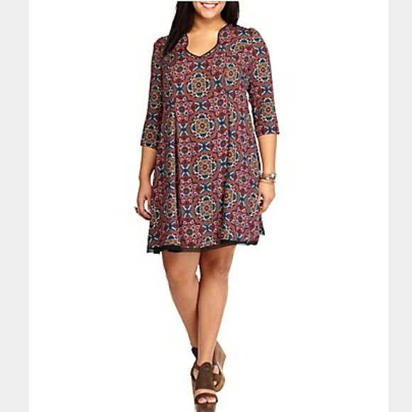 larw1958's tweet photo. So good I had to share! Check out all the items I'm loving on @Poshmarkapp #poshmark #fashion #style #shopmycloset #fashionnova #jessicalondon #speechless: https://t.co/4uPN7w8txN https://t.co/rFNidqeA1P