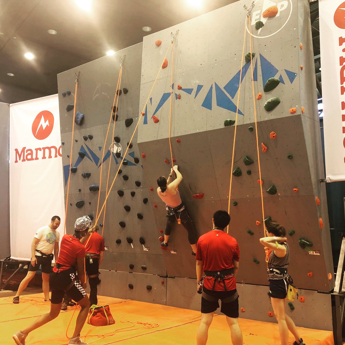 Marmot's tweet photo. If you’re in #Chicago this weekend, join us at the #OutsideExperience at the McMormick Center with our friends from #BrooklynBoulders for a ride on the wall. https://t.co/FqIaiIsq8V