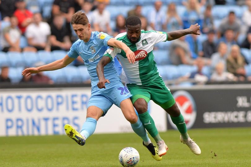 TheFLZone's tweet photo. Scunthorpe United are reportedly close to signing Plymouth Argyle midfielder Yann Songo’o. #uti #pafc https://t.co/2AbXX47zXU