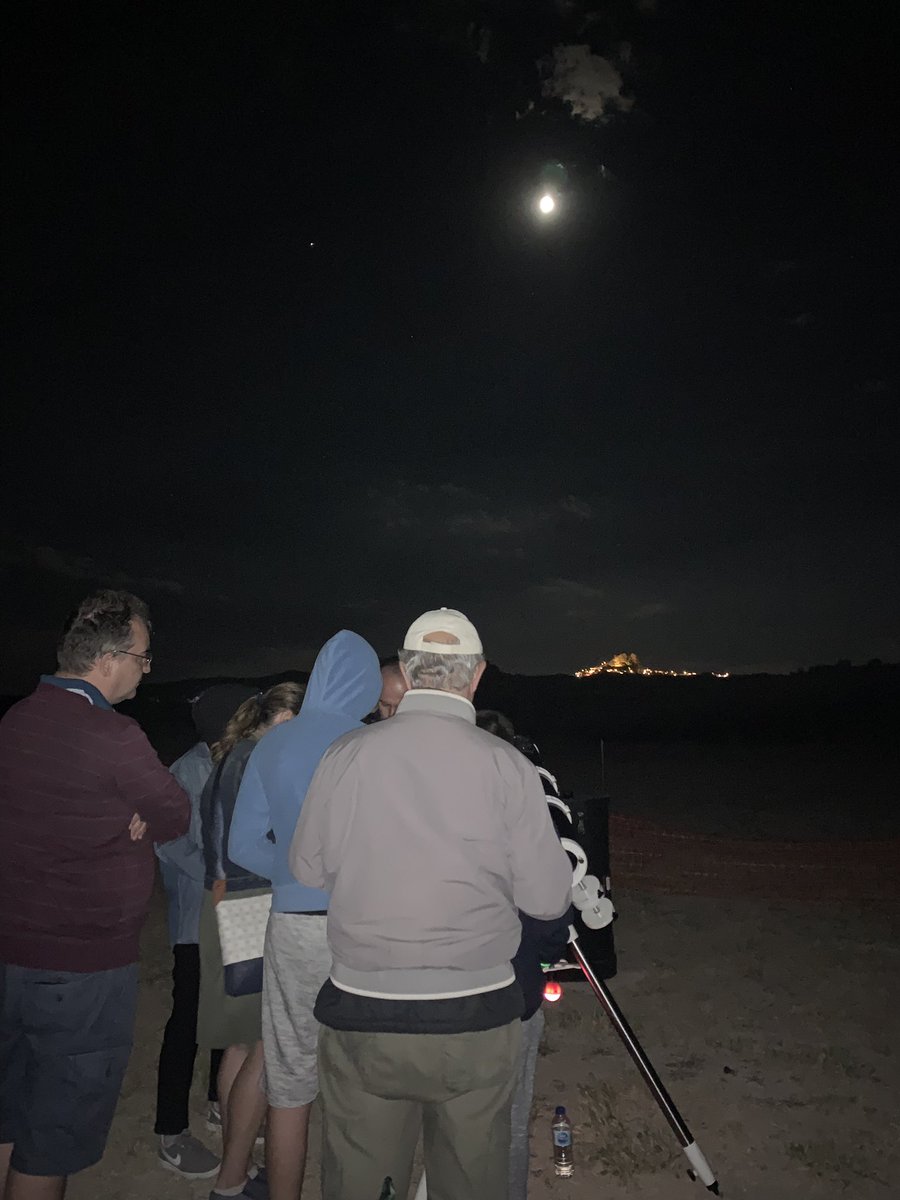 BilgeDemirkoz's tweet photo. Astrofest #herkesebirazgökyüzü @KonyaBilim festivalinden herkese selamlar. 
Güzel atlar ülkesinin büyülü coğrafyasında gözlem yapmak ayrı bir zevk 😍 https://t.co/yp4xnMfRUA