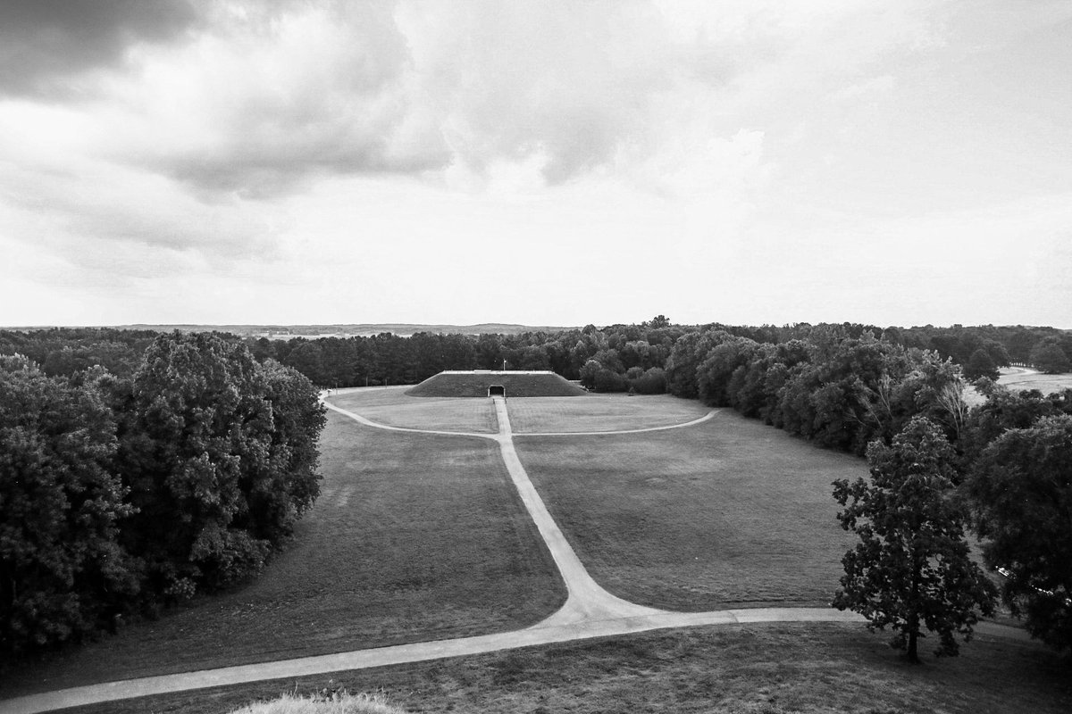 BeerPedaler's tweet photo. Got to spend some time in some beautiful @TennStateParks last week. Pinson Mounds State Archaeological Park, a few miles from where I was born, was a favorite. Loads of archeological history to be learned here, and an incredible spiritual experience as a human. #seetennessee https://t.co/QA05LPN5iA