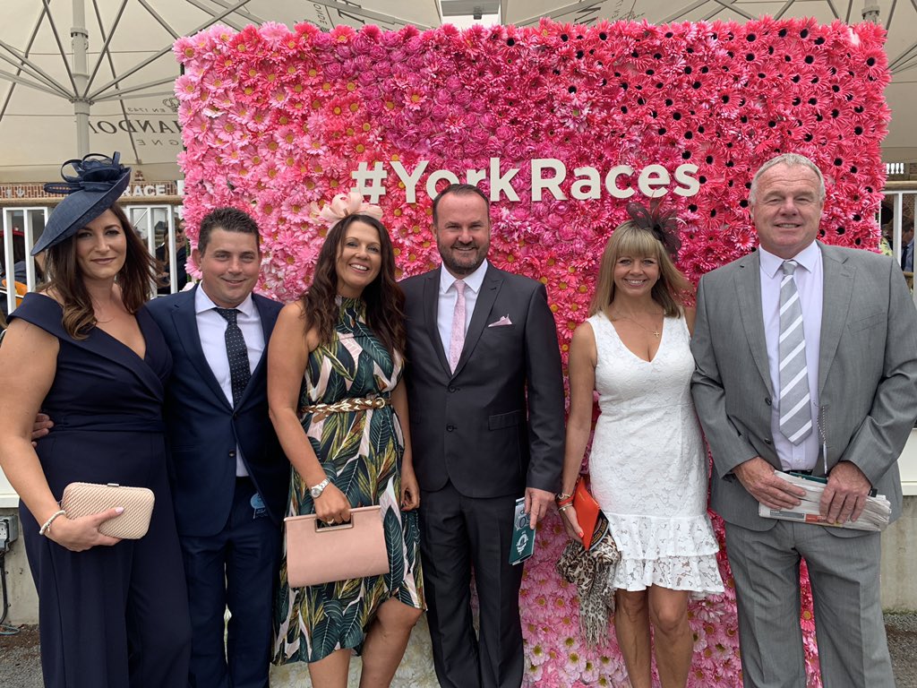 A day at the races with <a href="/bluewateryork/">Bluewater York</a> <a href="/BBayswater/">Bayswater Bathrooms</a>