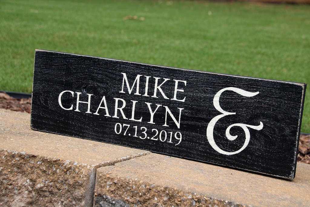SignsByAndrea's tweet photo. Congratulations to Mike &amp; Charlyn! 💗 I hope your wedding day is magical and wish you a lifetime of happiness!  

👰🤵The Wedding Sign:
https://t.co/EmMdIuWjzx https://t.co/zOnjCs3ph5