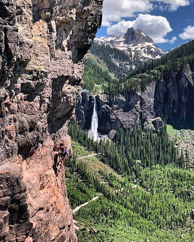 Superbrianjames's tweet photo. That's me out there 🧗‍♂️ #telluride #colorado #wanderlust https://t.co/0l42aIHL2F