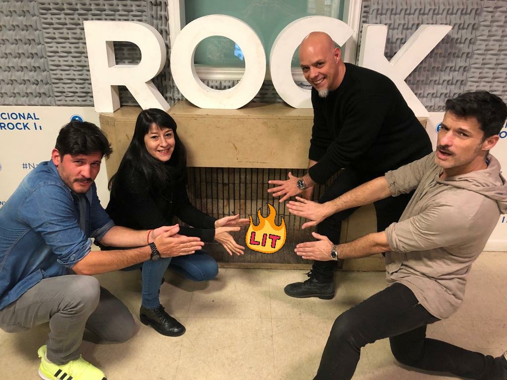 InfiernoRomano's tweet photo. Comenzó #infiernoromano🔥🔥 .
.
Hasta las 21 hs te acompañamos!! .
.
.
📱Wpp: 11-3143-1199
. 📻 https://t.co/In1fX1F7J4
.
.
.
.
#NacionalRock #RadioNacional 
#InfiernoRomano
.
.
.
.
.
.
.
#Radio #FM #Noche #infierno
#InfiernoRomano #Roma
#Aire #Vivo #BuenaVida https://t.co/YLJxvtI9yw