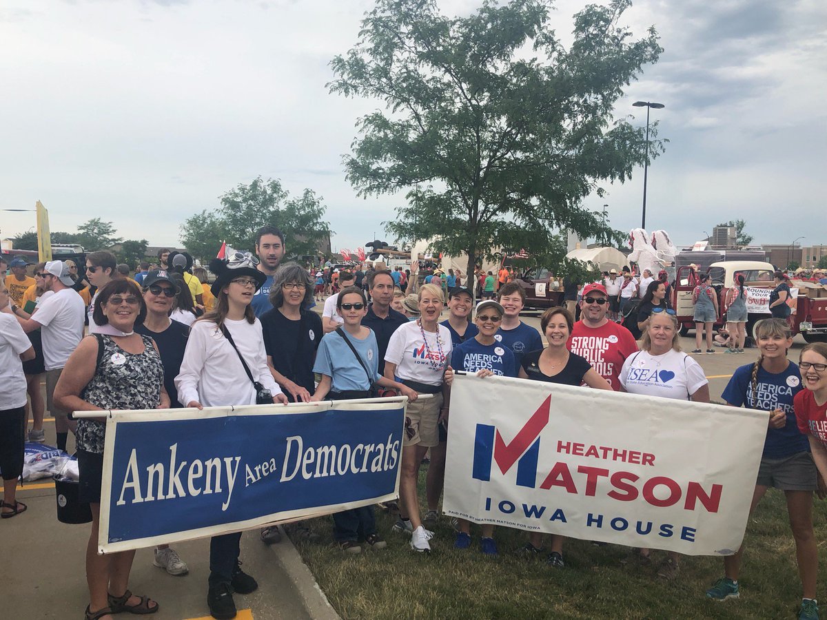 MatsonForHouse's tweet image. We had an awesome day in the SummerFest parade and at the @AnkenyAreaDems annual BBQ! Thanks to the fantastic #TeamMatson volunteers who walked in the parade and all the volunteers who made both of these events a HUGE success! #HD38 #SummerFest2019