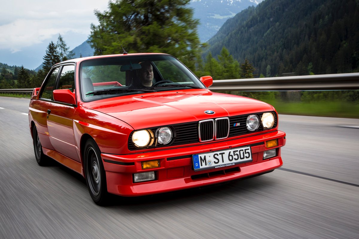 I spent a bunch o' time finding EVERY BMW E30 nationwide and created this reference on pricing. I focused on 318, 325, M3's, Wagons, Convertibles, Sedans and Coupes oh my!! Check it out #BMW #BMWM3 #bmwclassics brzoapp.com/bmw-e30/