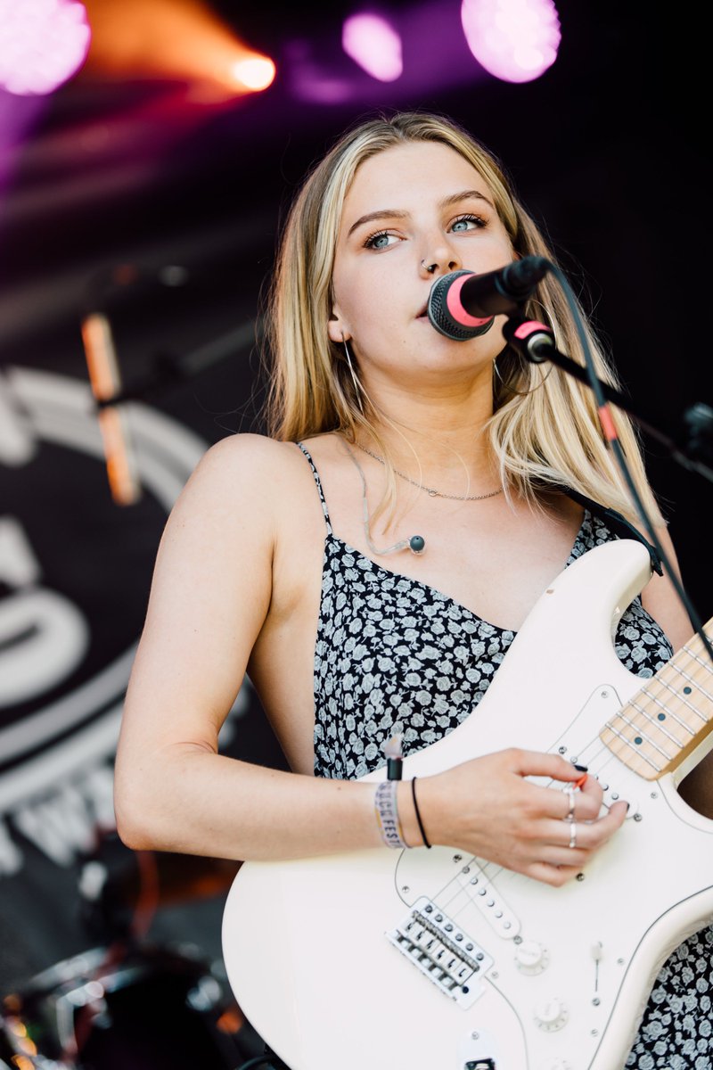 DAY TWO ROUND UP! Take a look at the Queen Tut's Stage from our second day at #TRNSMT2019👑 (1/2)