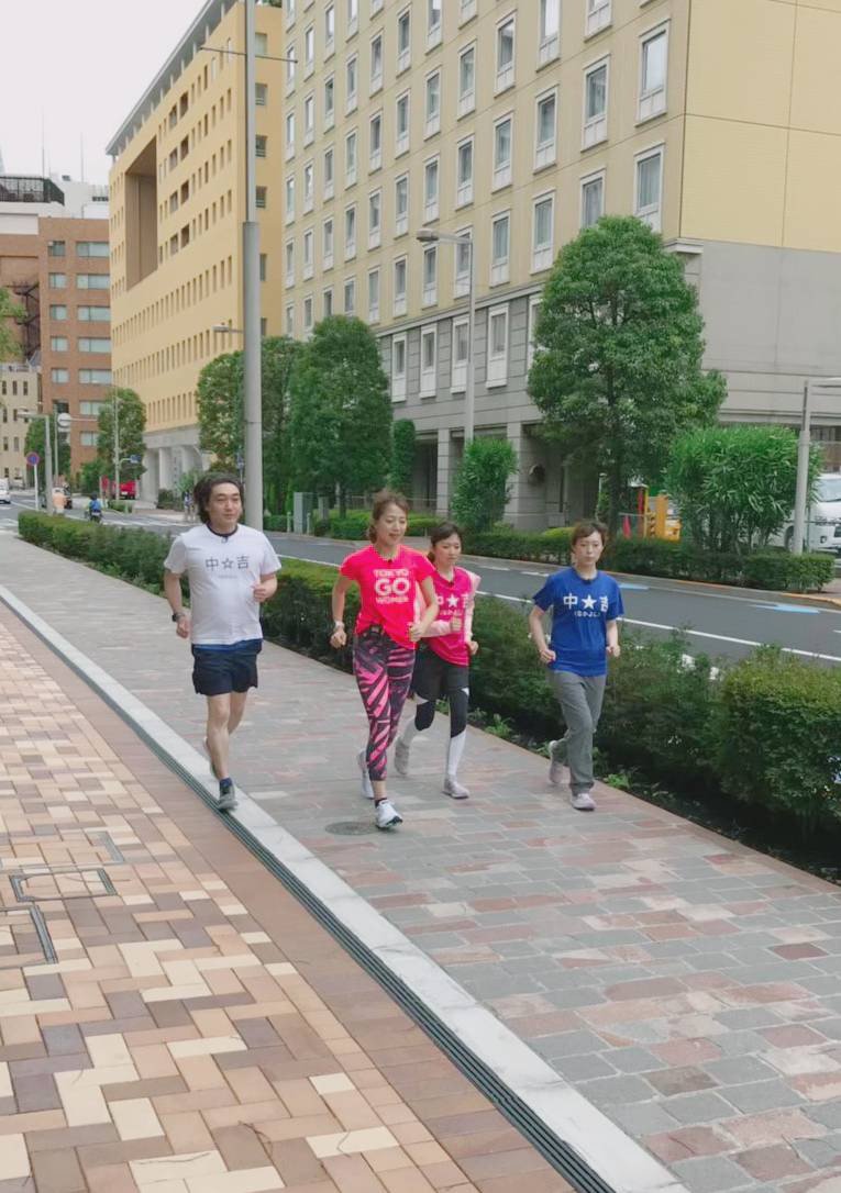 おはよう なかよし おはよう なかよし イシバシハザマの石橋尊久さん Ishibashitaka コメットパンチの大嶺ケイシロウさん Sfg7junjun も 飛び出し に出演してくれています T Co Mxymfa9joh そして鈴木莉紗さん Lisasuzuki0907