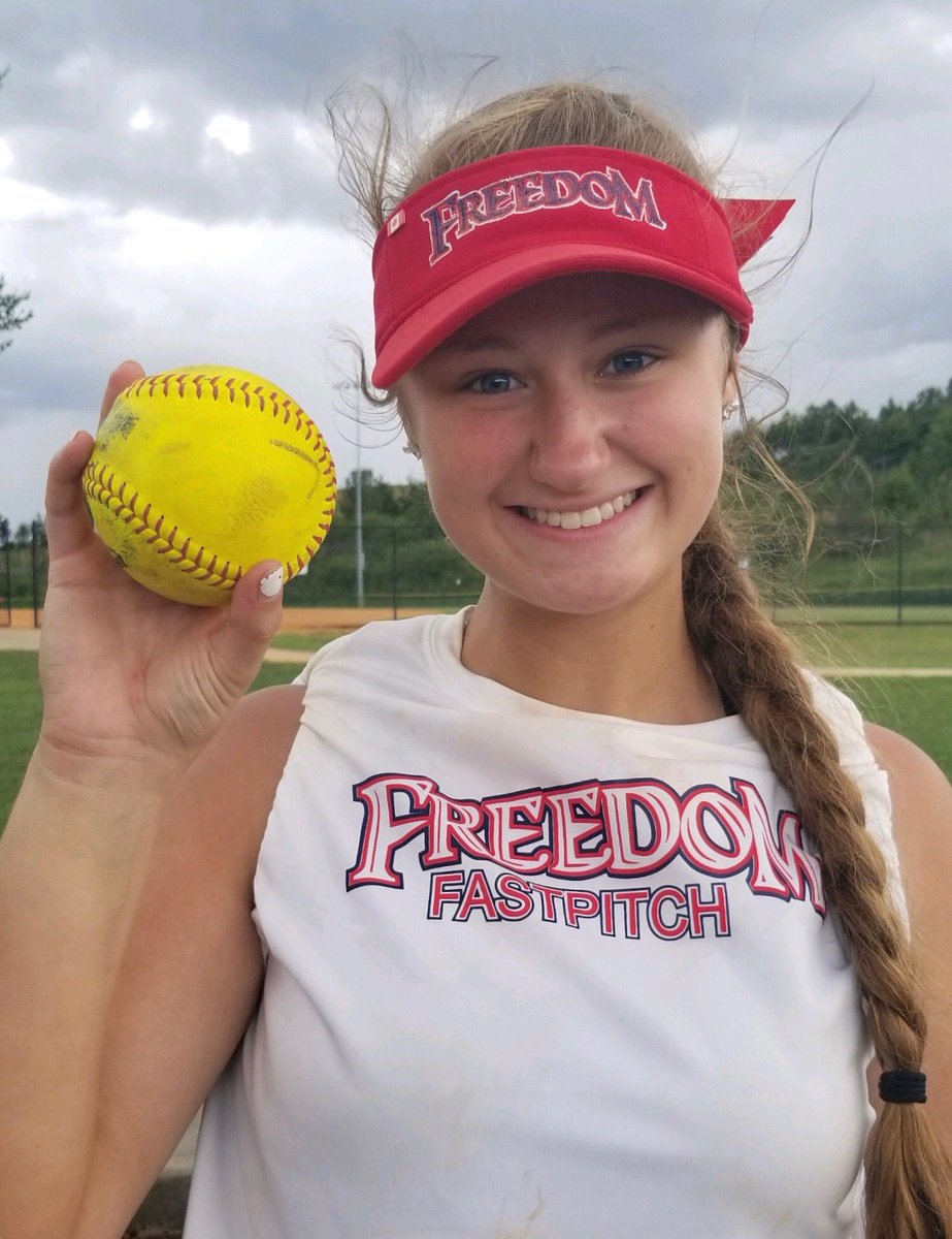 Congrats to Sierra Brown (2022) on her clutch Grand Slam!!! In a situation down 6-2 to tie the game!

7/13/19 vs Northern Ice WI
Southern World Series 
<a href="/ReneaBrown03/">Renea Brown</a> <a href="/maroonboo/">Johnny Kidd</a>