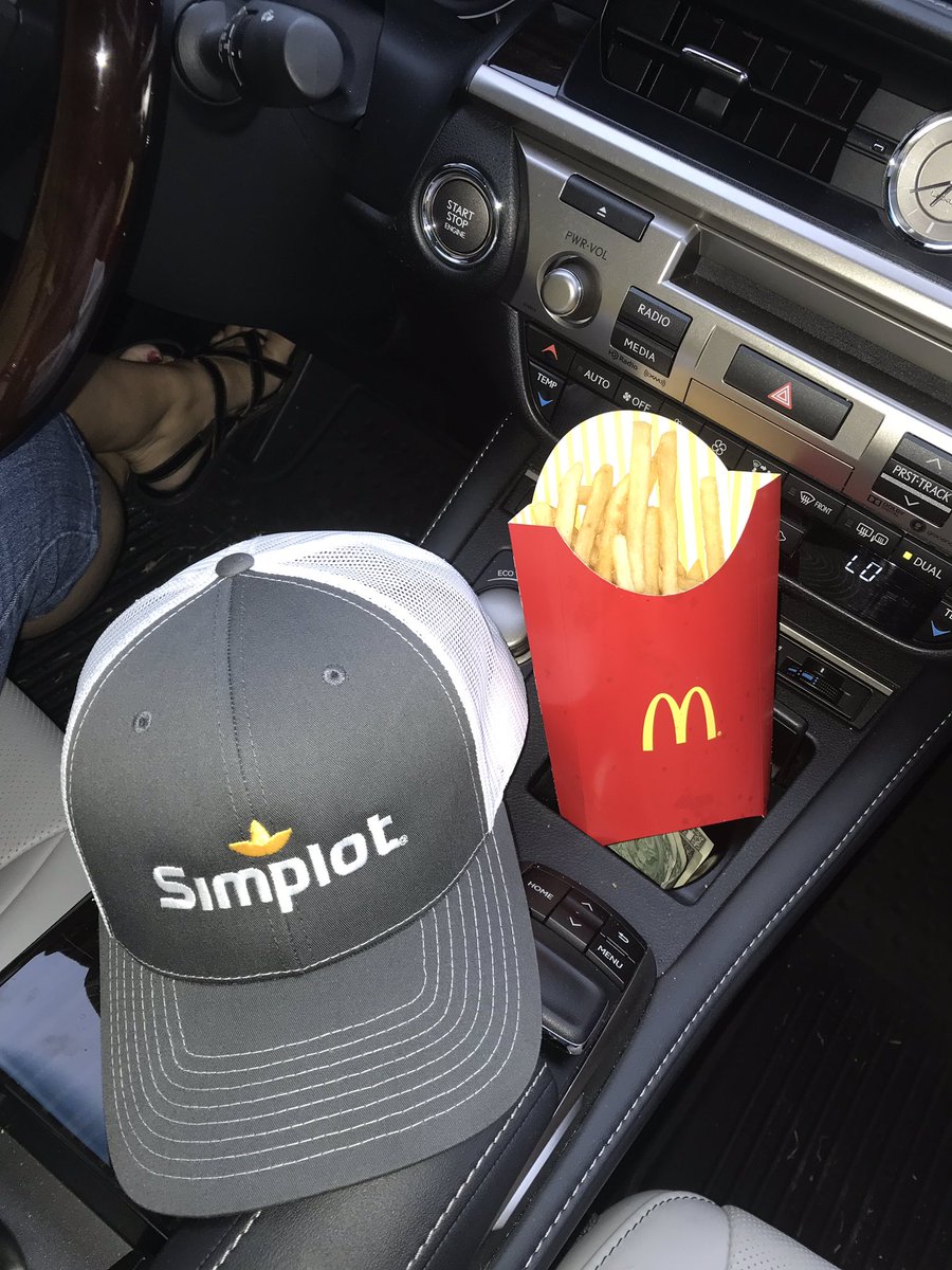 craigwalshGCS's tweet image. National French Fry Day #simplot. #simplotfries. #nationalfrenchfryday
