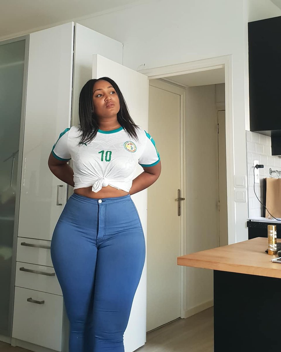 #TousDesLions 

<a href="/orange_sn/">Orange Sénégal</a>