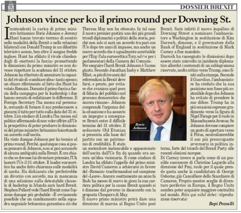 Select Milano tweet media