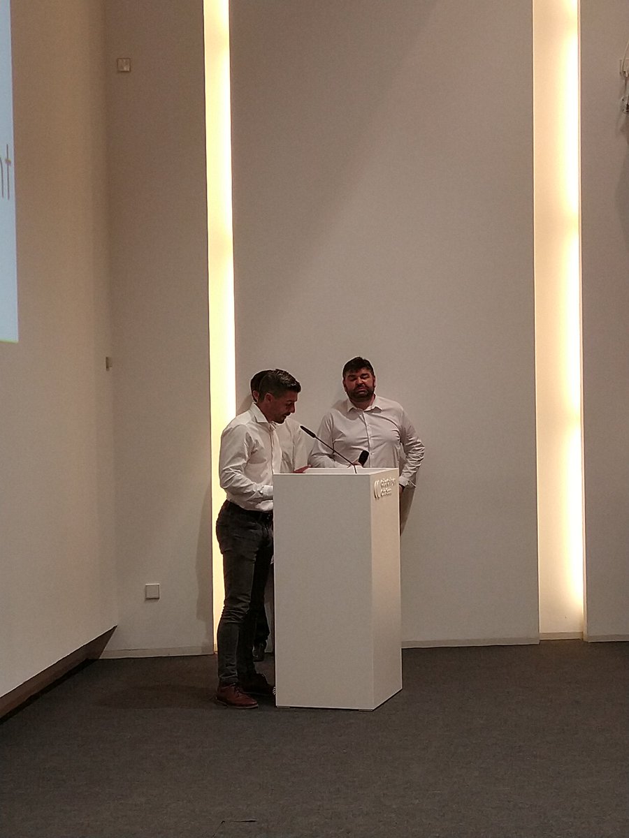 👏 #Presentació | Paraules de <a href="/RobertobasBas/">Roberto Bas</a> al voltant dels valors que formaran part de l'àmbit institucional i esportiu del club: Unitat, humilitat i arrels.