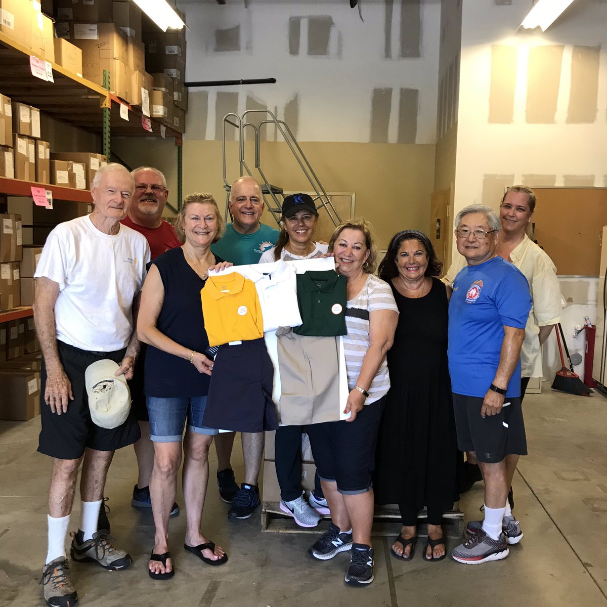 BackToBasicsIn1's tweet photo. Thank you to the Wellington Rotary Club of Florida for your help in sorting our new delivery of uniforms! 📦📦📦
-
#nonprofits #nonprofit #nonprofitorganization #rotary #empowerkids #charity #dogood #helpingothers #volunteer #delivery #sorting #Uniforms #backtoschool https://t.co/YJcXFxUiO5