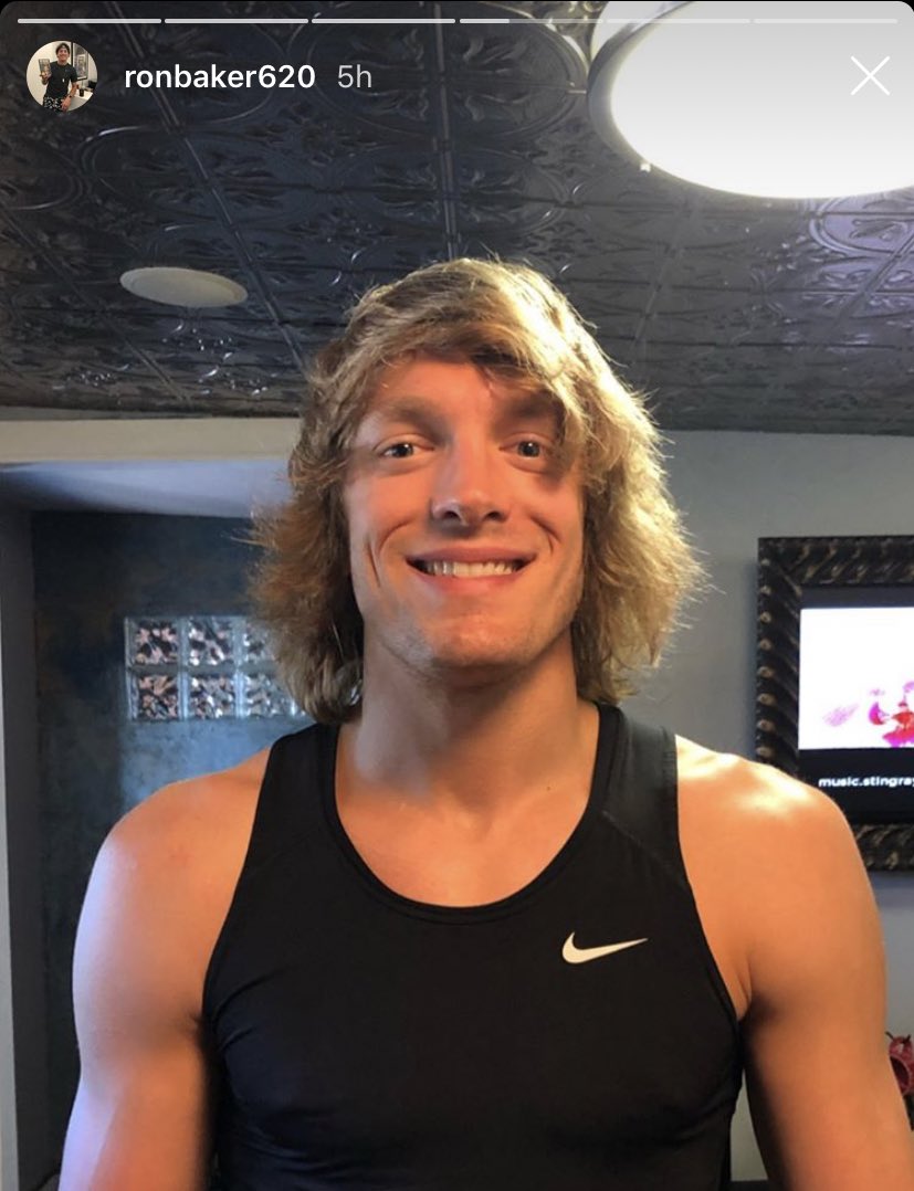 SNY on X: Former Knicks guard Ron Baker decided to go with a new