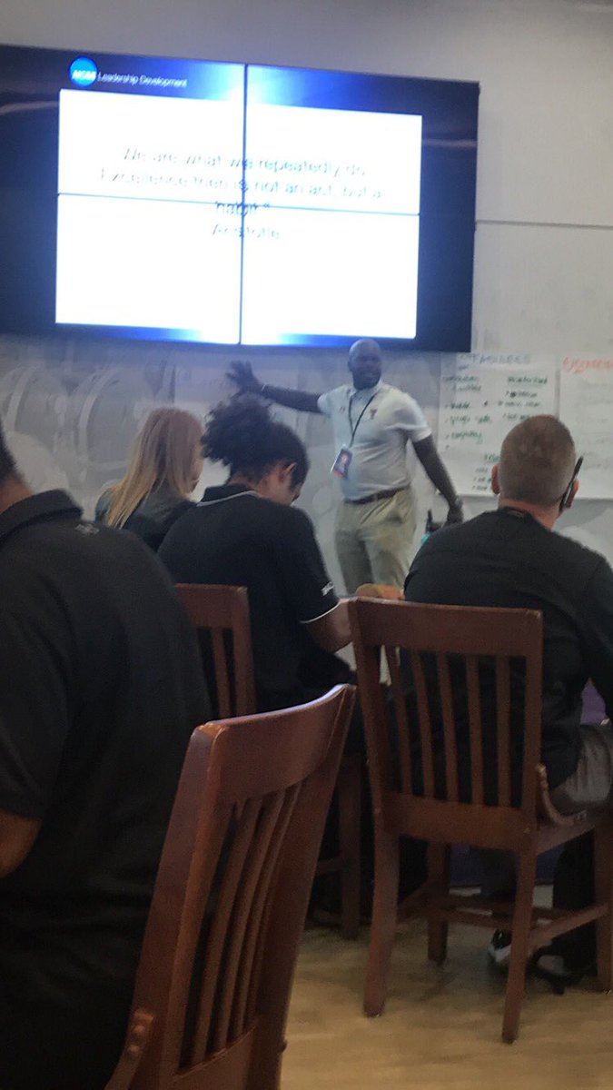 tphil53's tweet image. My man @Lamarr_Lead crushed the DISC assessment! #droppingknowledge