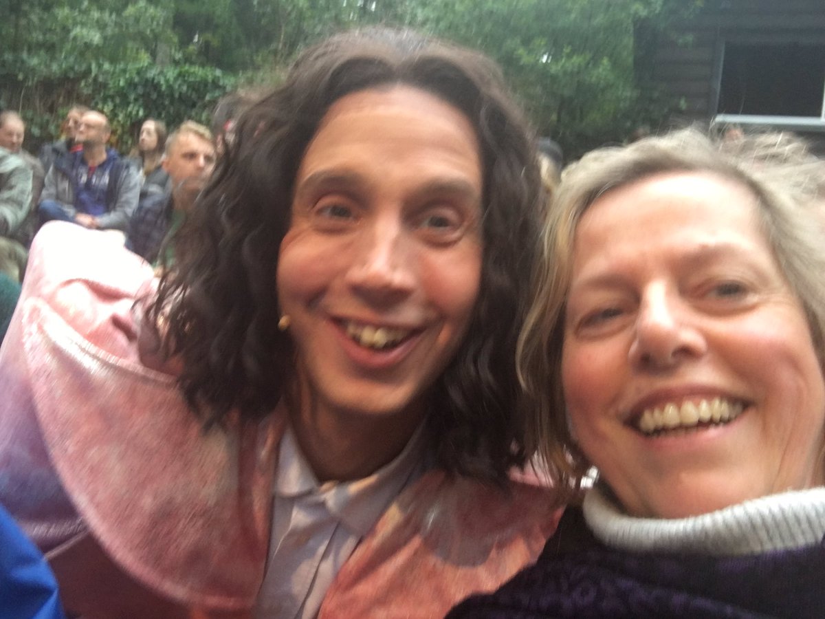 mmvdclssn's tweet photo. Lucio de vrolijke vriend zo meteen aan de bak in Maat voor maat @ShakespeareTD . https://t.co/x59DjRZApB
